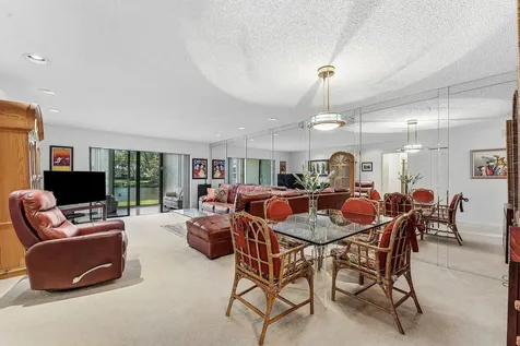 9283 Vista Del Lago Boca Raton FL 33428