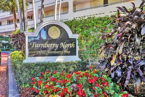 19707 Turnberry Way Aventura FL 33180