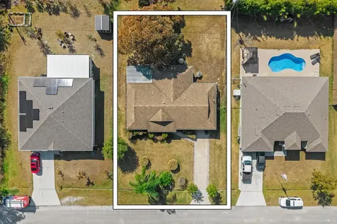 1962 Sw Libra Lane Port Saint Lucie FL 34984
