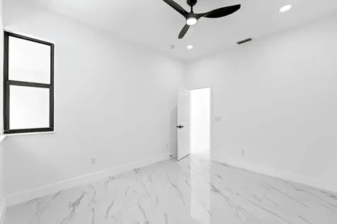 6567 Via Benita Boca Raton FL 33433