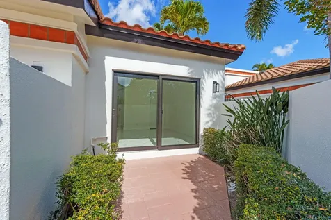 6567 Via Benita Boca Raton FL 33433