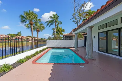 6567 Via Benita Boca Raton FL 33433