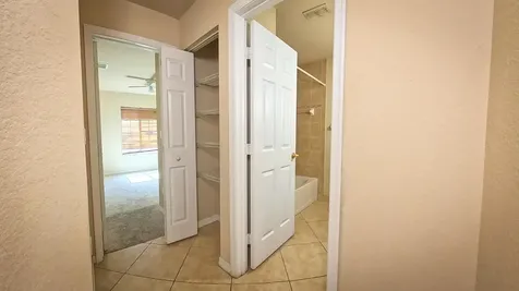 2142 Sw Newport Isles Boulevard Port Saint Lucie FL 34953