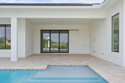 170 Se Rio Angelica Port Saint Lucie FL 34984