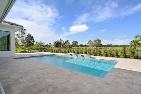 170 Se Rio Angelica Port Saint Lucie FL 34984