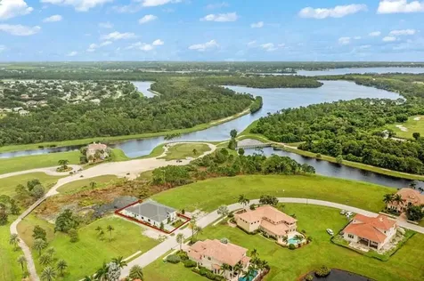 170 Se Rio Angelica Port Saint Lucie FL 34984