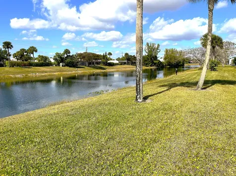 229 Lake Meryl Drive West Palm Beach FL 33411