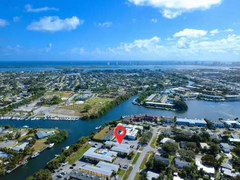 727 Hummingbird Way North Palm Beach FL 33408