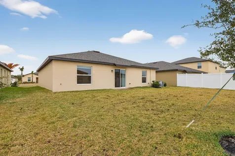 748 Carlyle Way Fort Pierce FL 34947