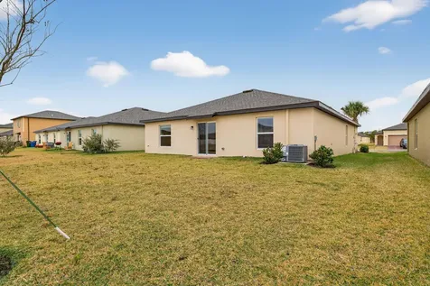 748 Carlyle Way Fort Pierce FL 34947