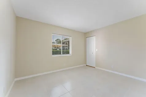3492 La Mar Court Greenacres FL 33463