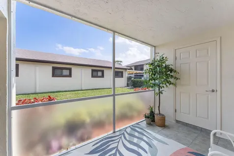 3492 La Mar Court Greenacres FL 33463