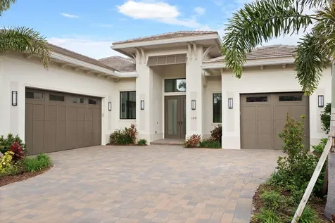 109 Se Via Verona Port Saint Lucie FL 34984