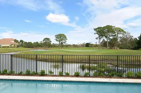 109 Se Via Verona Port Saint Lucie FL 34984