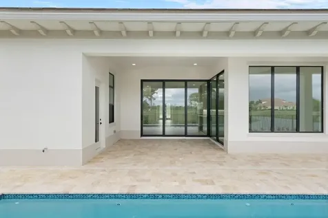 109 Se Via Verona Port Saint Lucie FL 34984