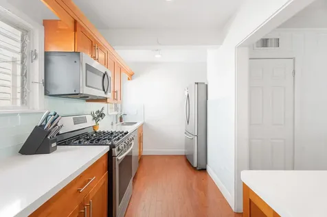 411 S Palmway Lake Worth Beach FL 33460