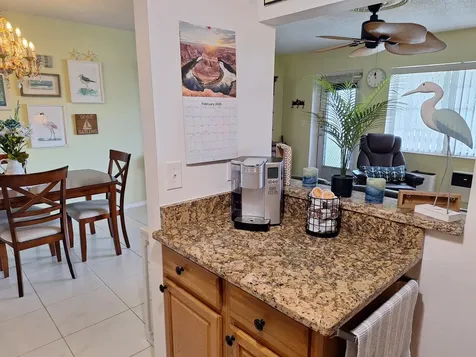 305 Andover L West Palm Beach FL 33417
