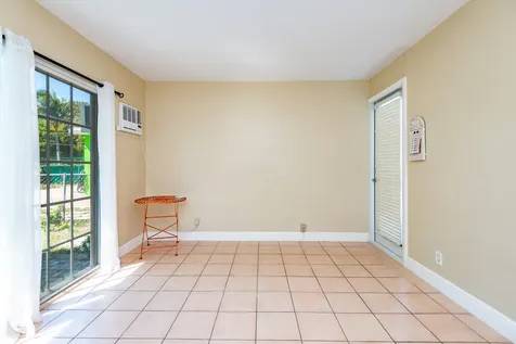 354 Manchester Street Boca Raton FL 33487