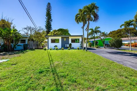 354 Manchester Street Boca Raton FL 33487