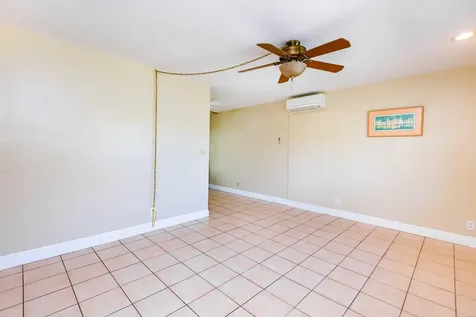 354 Manchester Street Boca Raton FL 33487