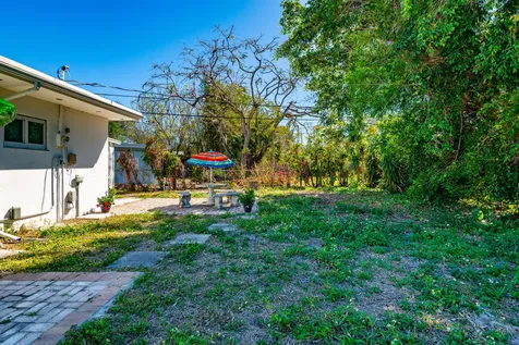 354 Manchester Street Boca Raton FL 33487