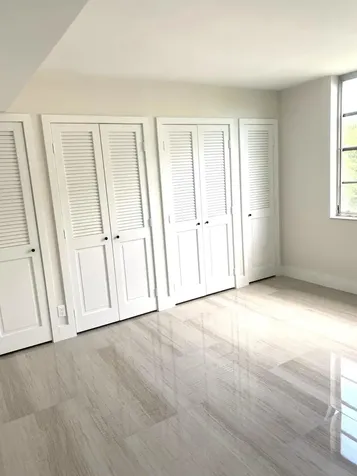 3960 Oaks Clubhouse Drive Drive Pompano Beach FL 33069