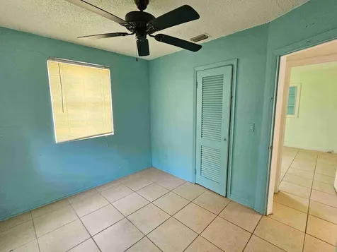 1375 26th Avenue Vero Beach FL 32962