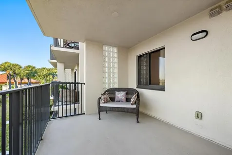 1701 Marina Isle Way Jupiter FL 33477