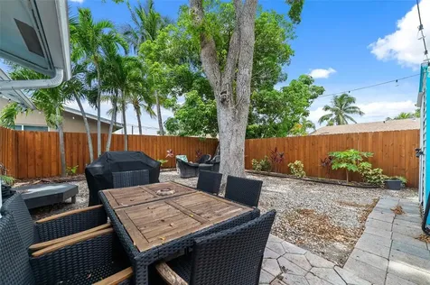 1479 SE 4th Avenue Deerfield Beach FL 33441