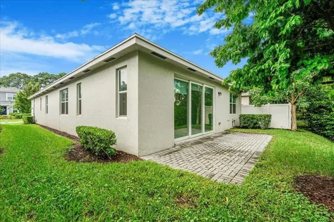 6818 Pointe Of Woods Drive West Palm Beach FL 33413