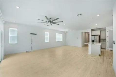 6818 Pointe Of Woods Drive West Palm Beach FL 33413