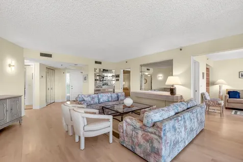 5279 Fountains Drive Lake Worth FL 33467