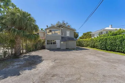 315 11th Street West Palm Beach FL 33401