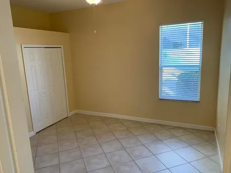 825 SW Andrews Cove Street Port Saint Lucie FL 34986