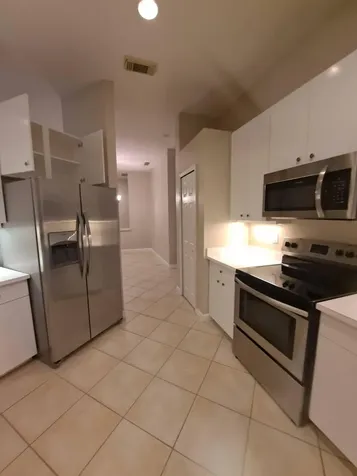 825 SW Andrews Cove Street Port Saint Lucie FL 34986