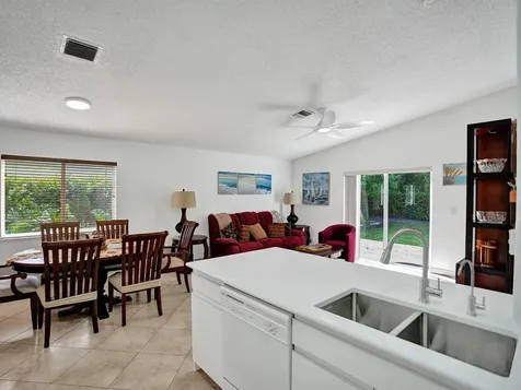 1245 SW 46th Way Deerfield Beach FL 33442