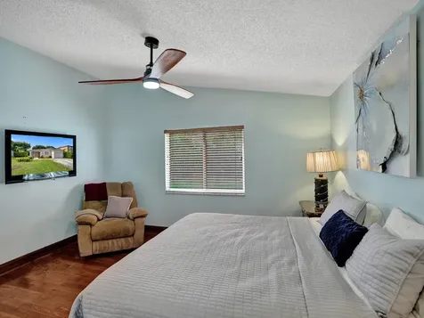 1245 SW 46th Way Deerfield Beach FL 33442