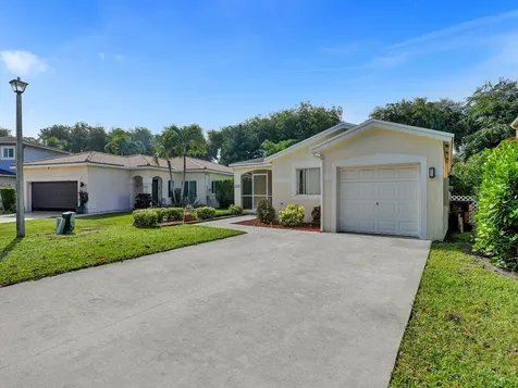 1245 SW 46th Way Deerfield Beach FL 33442