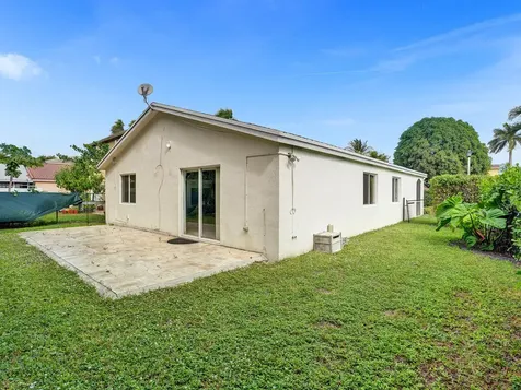 1245 SW 46th Way Deerfield Beach FL 33442