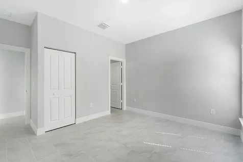 6215 4th Lane Vero Beach FL 32968