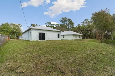 6215 4th Lane Vero Beach FL 32968