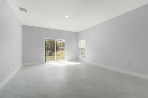 6215 4th Lane Vero Beach FL 32968