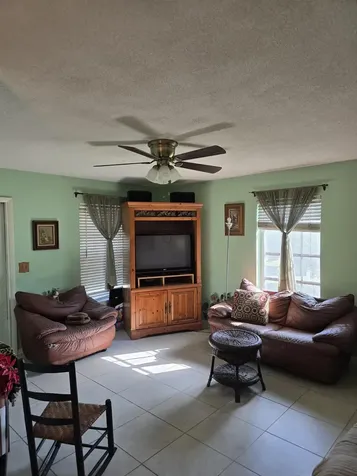 4951 Wedgewood Way West Palm Beach FL 33417