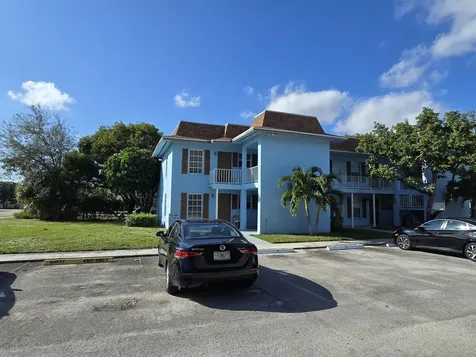 4951 Wedgewood Way West Palm Beach FL 33417