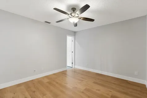 2240 86th Drive Vero Beach FL 32966