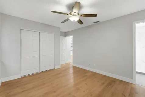2240 86th Drive Vero Beach FL 32966