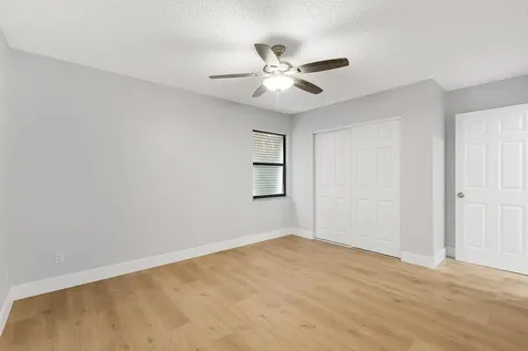 2240 86th Drive Vero Beach FL 32966