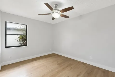 2240 86th Drive Vero Beach FL 32966