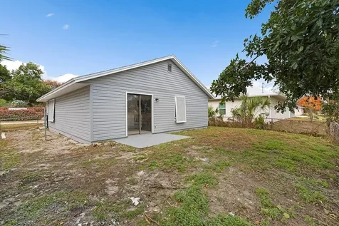 2240 86th Drive Vero Beach FL 32966