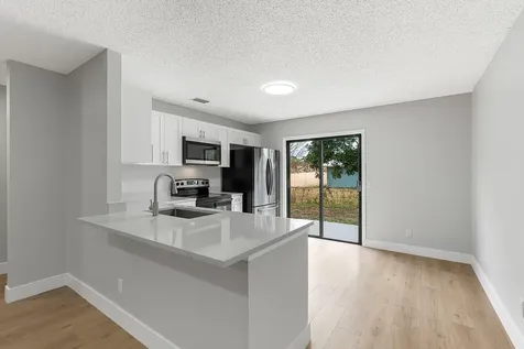2240 86th Drive Vero Beach FL 32966